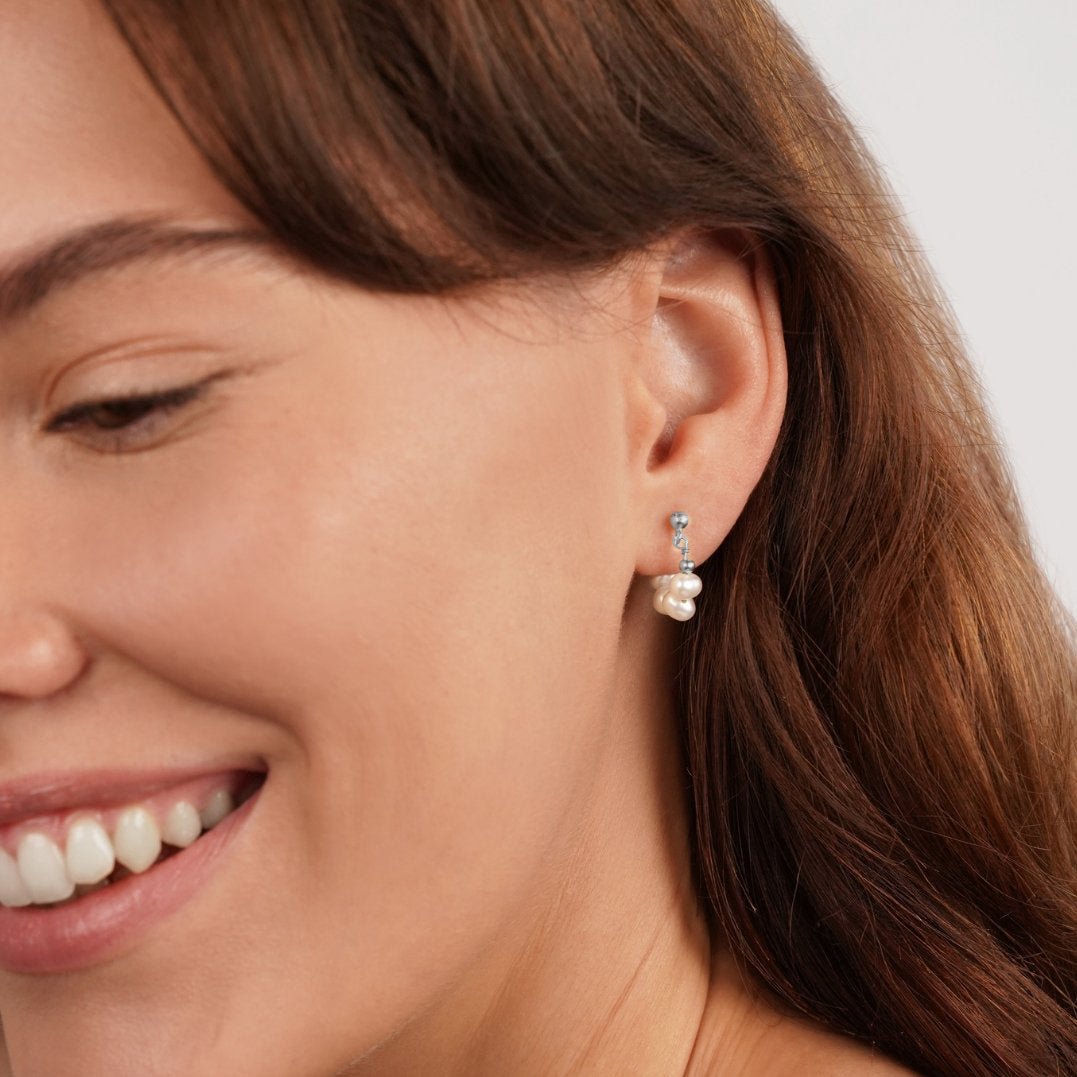 Pendientes de aro Celine de plata con perlas