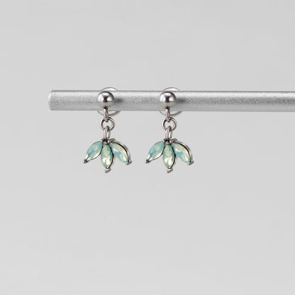 Pendientes colgantes de pétalos de plata en forma de marquesa